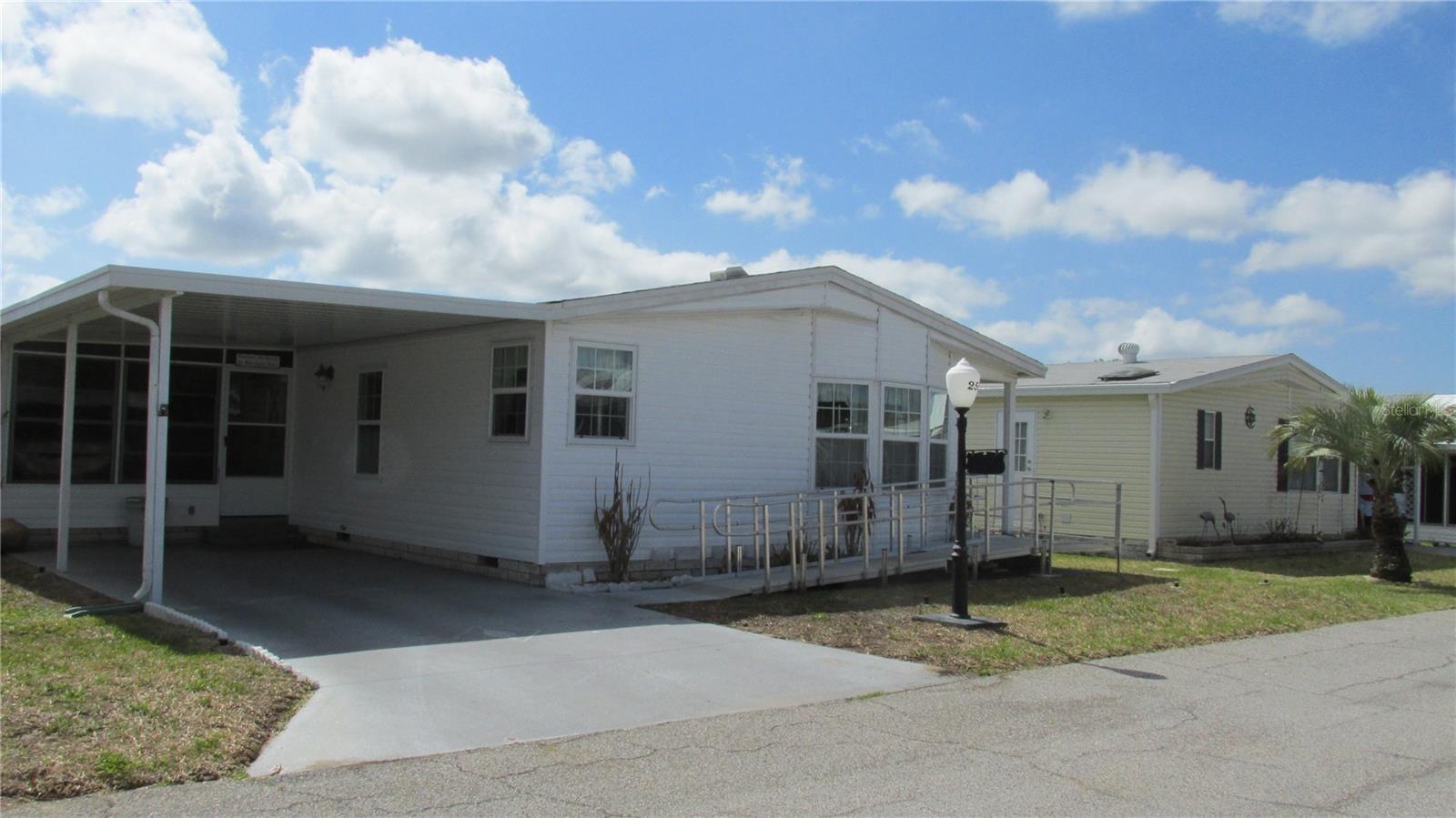 SWEETWATER GOLF & TENNIS CLUB ADD 01 - Residential