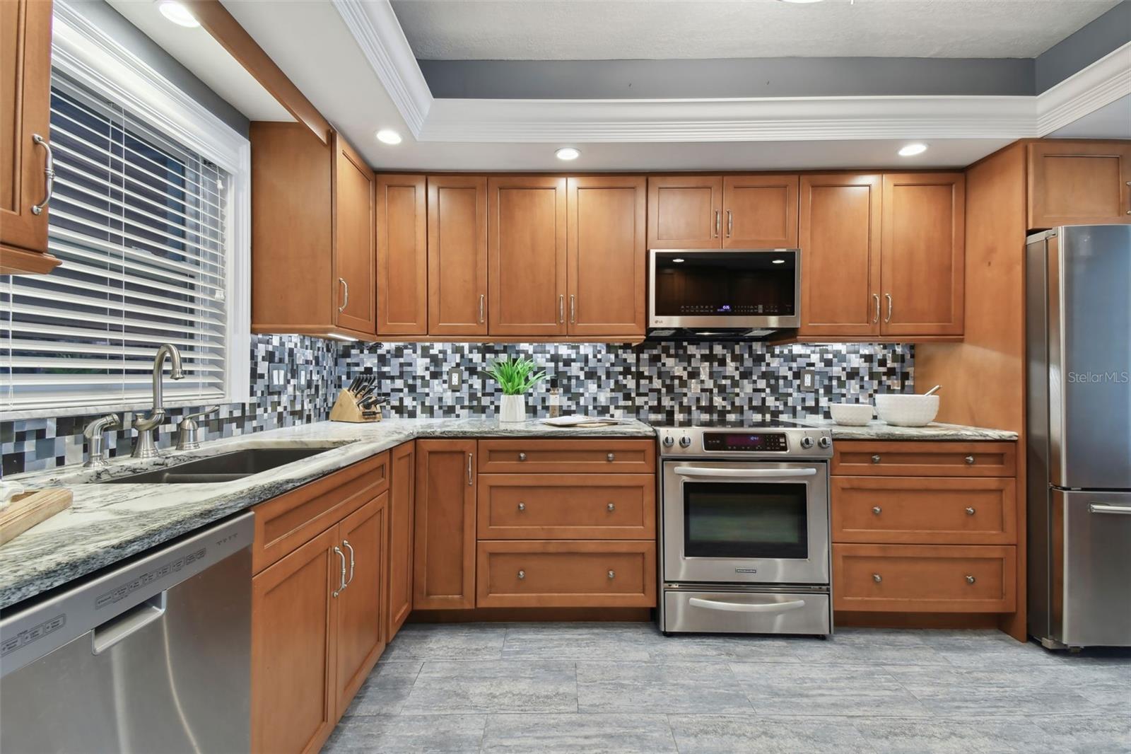 BEAU MONDE CONDO - Residential