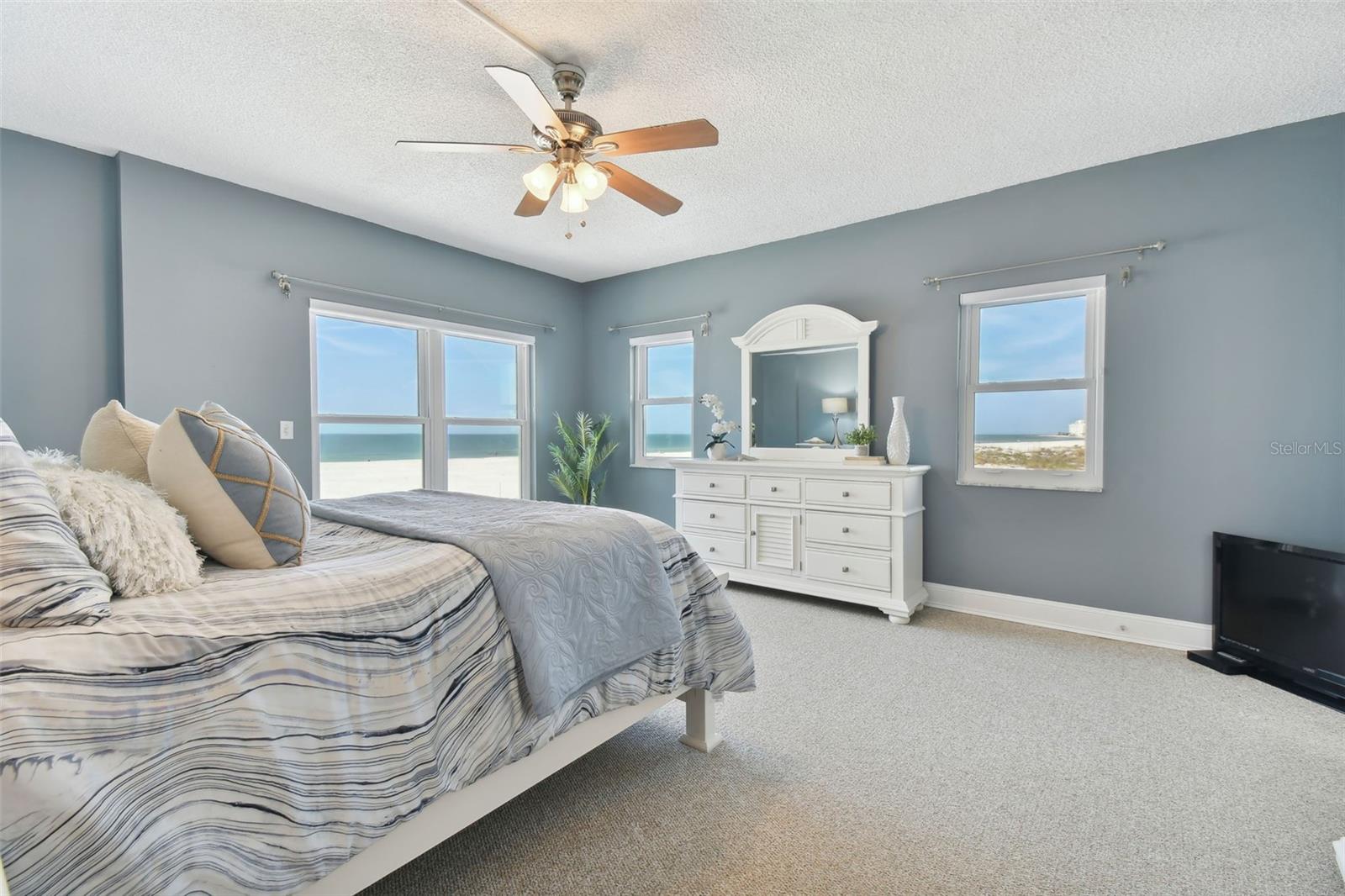 BEAU MONDE CONDO - Residential