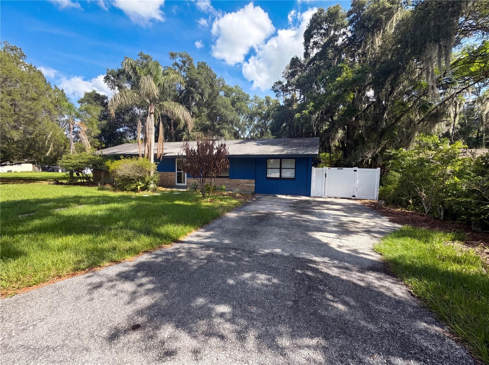 PHIPPENS BLKS 129-130 & 135-136 DELAND - Residential