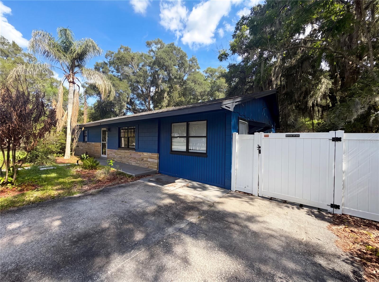 PHIPPENS BLKS 129-130 & 135-136 DELAND - Residential