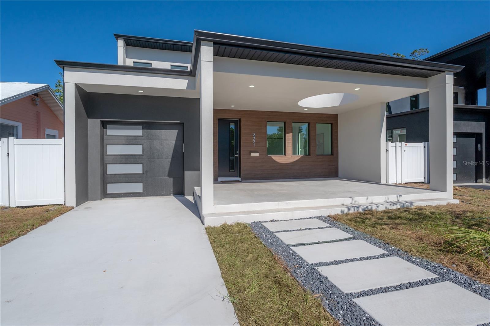 AVALON - Residential Lease