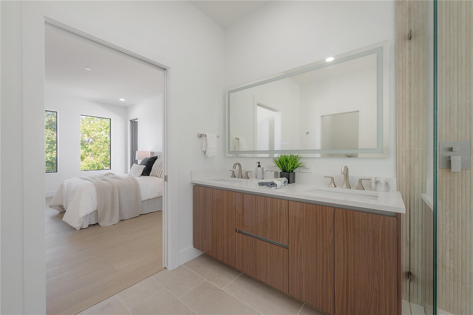 AVALON - Residential Lease