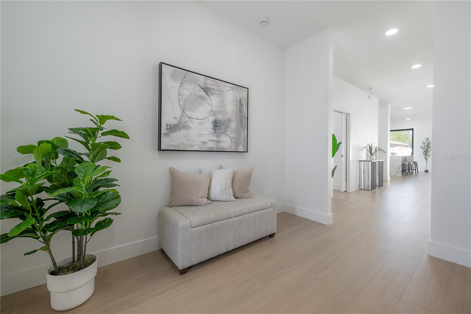 AVALON - Residential Lease