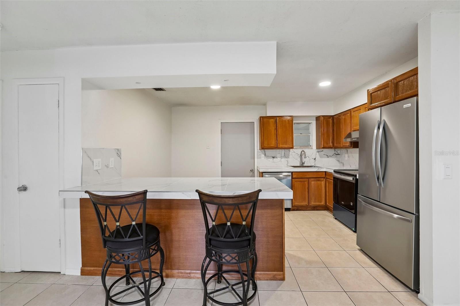 HIGH POINT - Residential Income