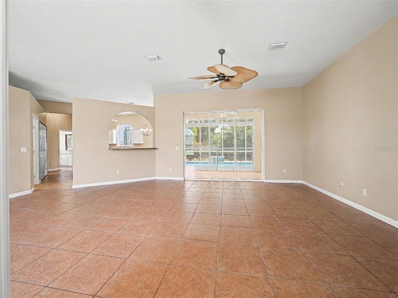 OCALA PALMS UN 06 - Residential