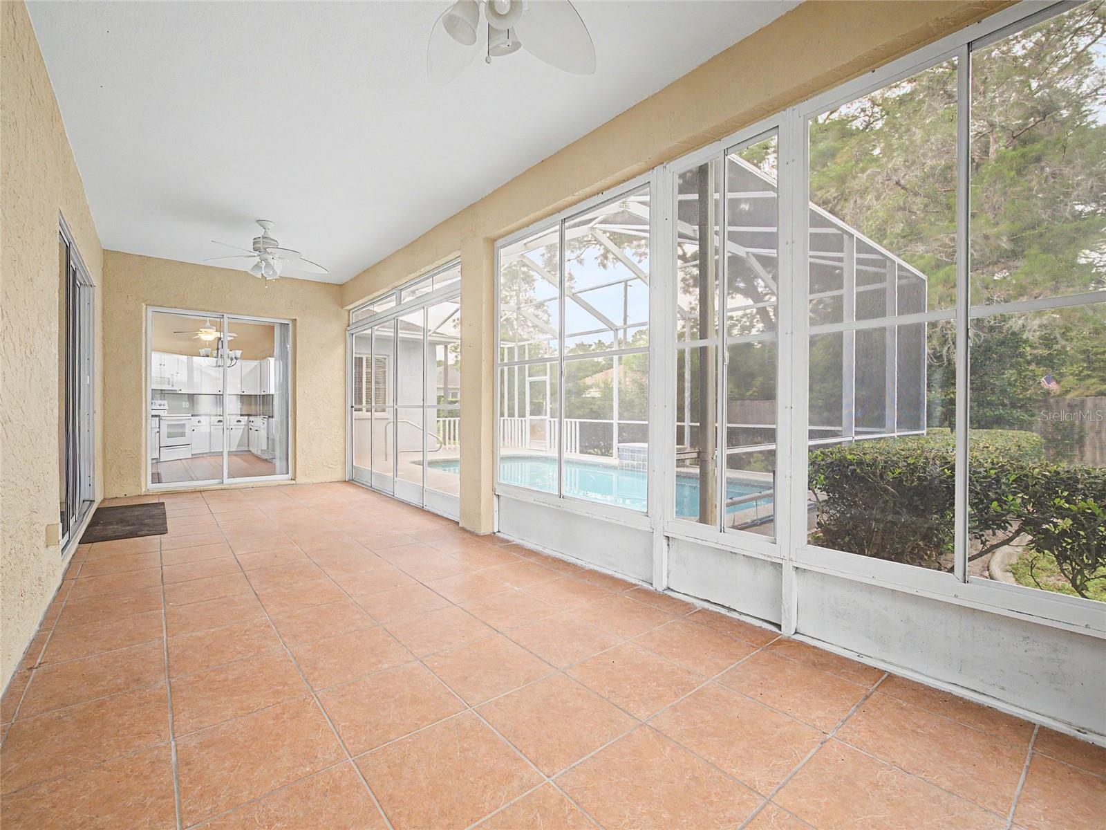 OCALA PALMS UN 06 - Residential