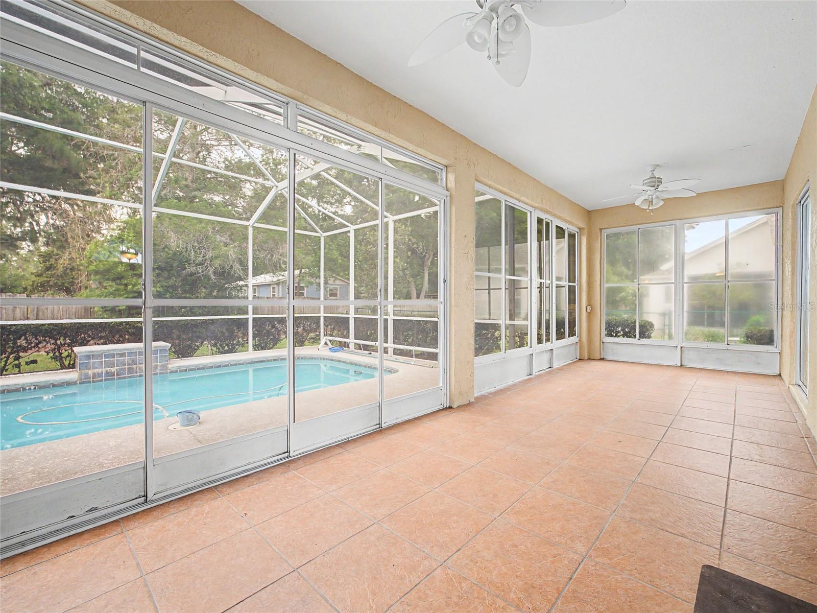 OCALA PALMS UN 06 - Residential