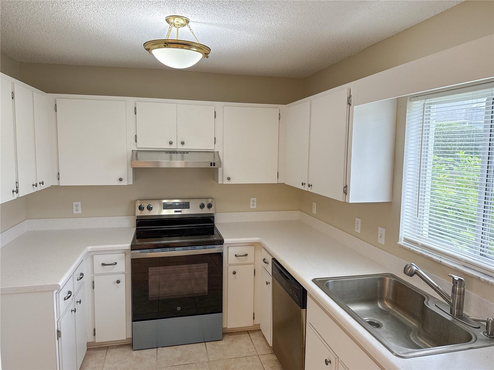 OCALA PALMS UN I - Residential