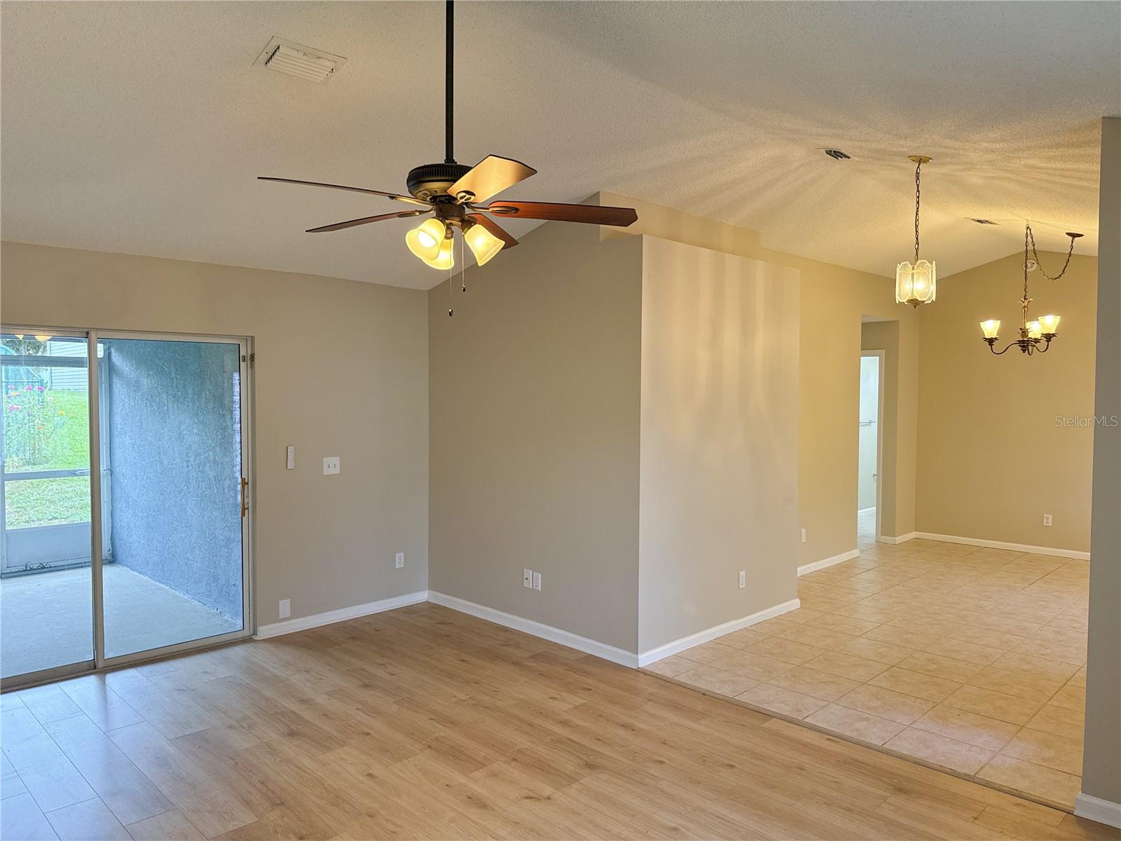 OCALA PALMS UN I - Residential