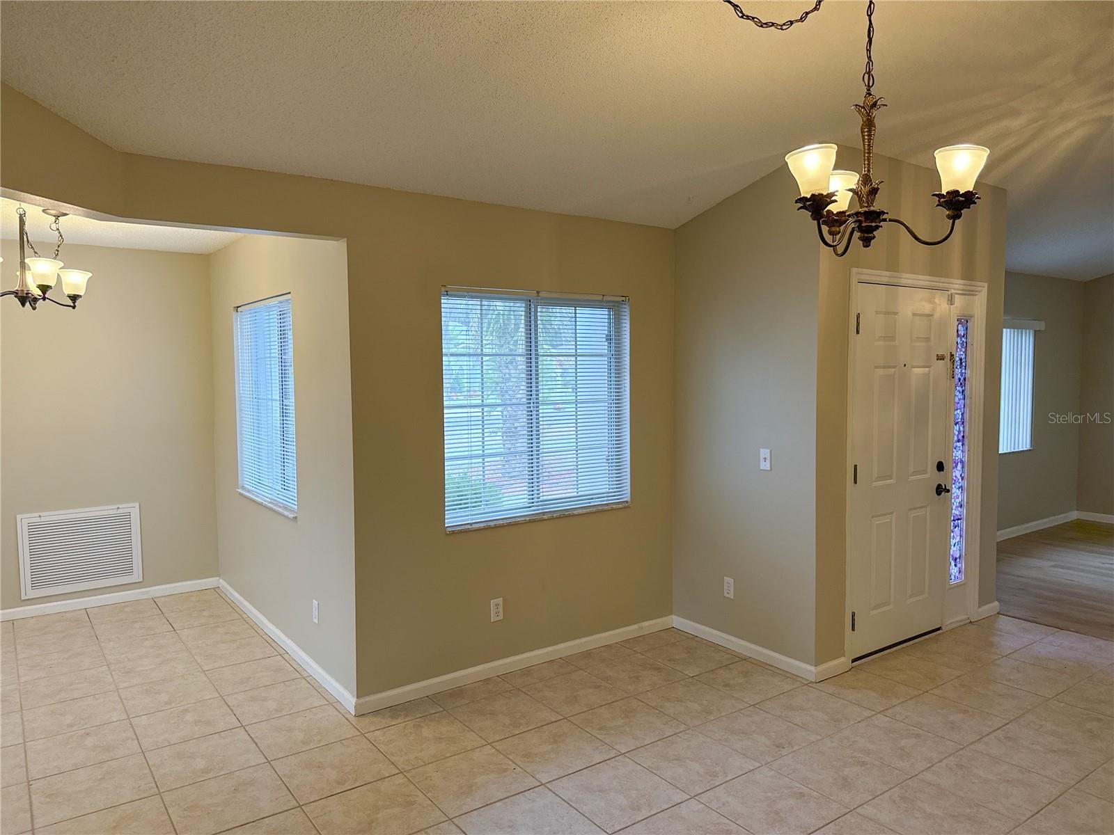 OCALA PALMS UN I - Residential