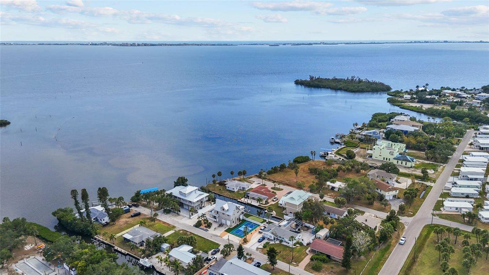 TRAILER ESTATES SECOND ADD - Residential