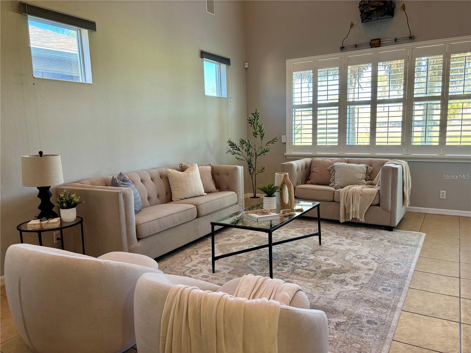 SUN CITY CENTER UNIT 264 PH - Residential