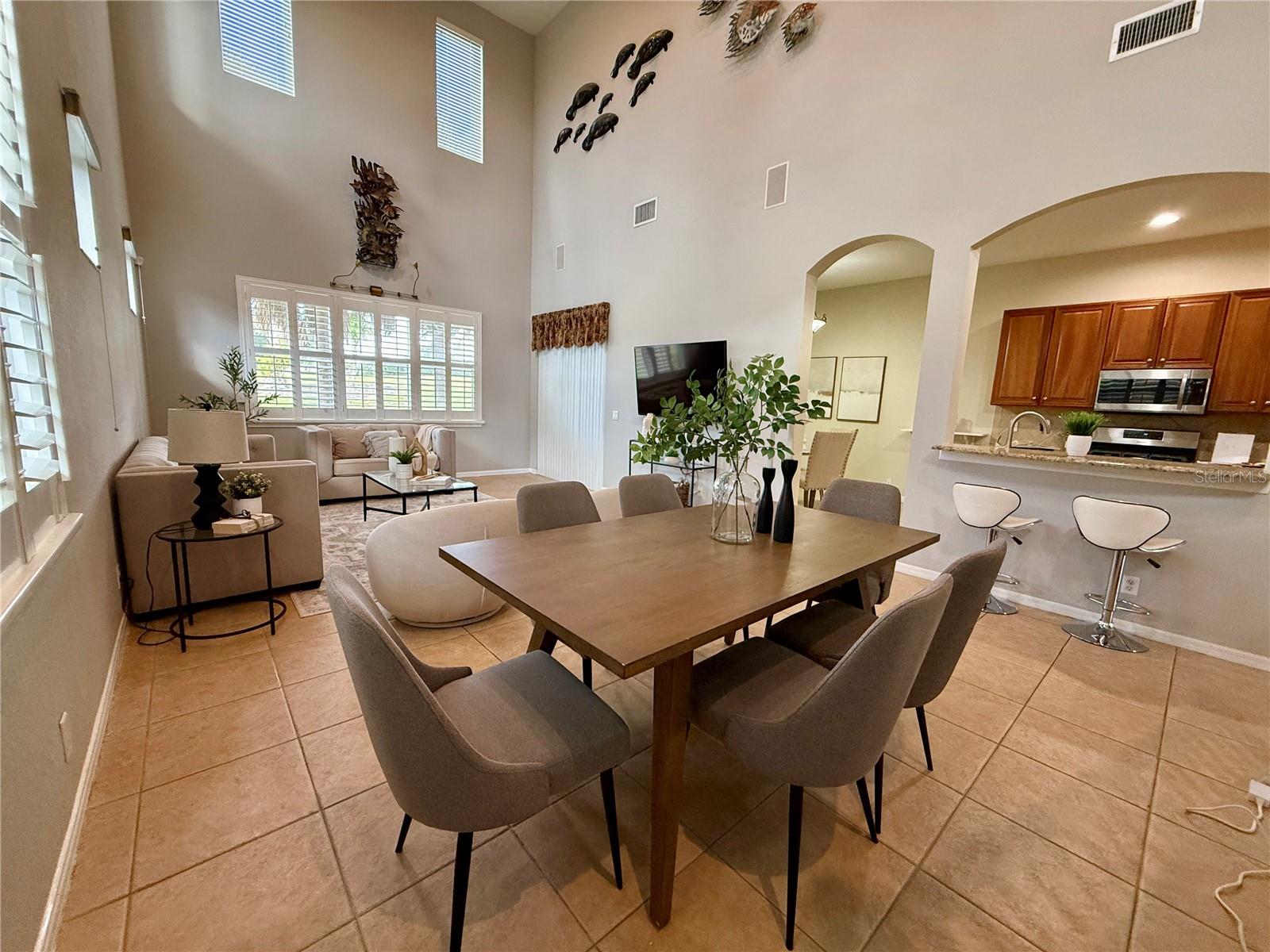 SUN CITY CENTER UNIT 264 PH - Residential