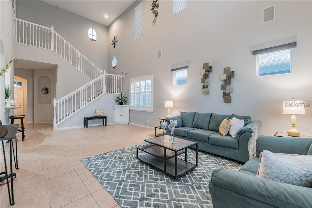SUN CITY CENTER UNIT 264 PH - Residential