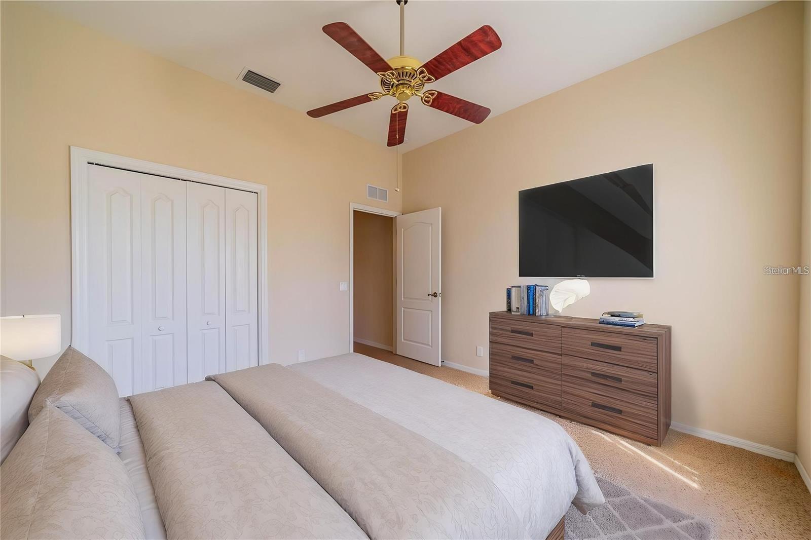 SUN CITY CENTER UNIT 264 PH - Residential