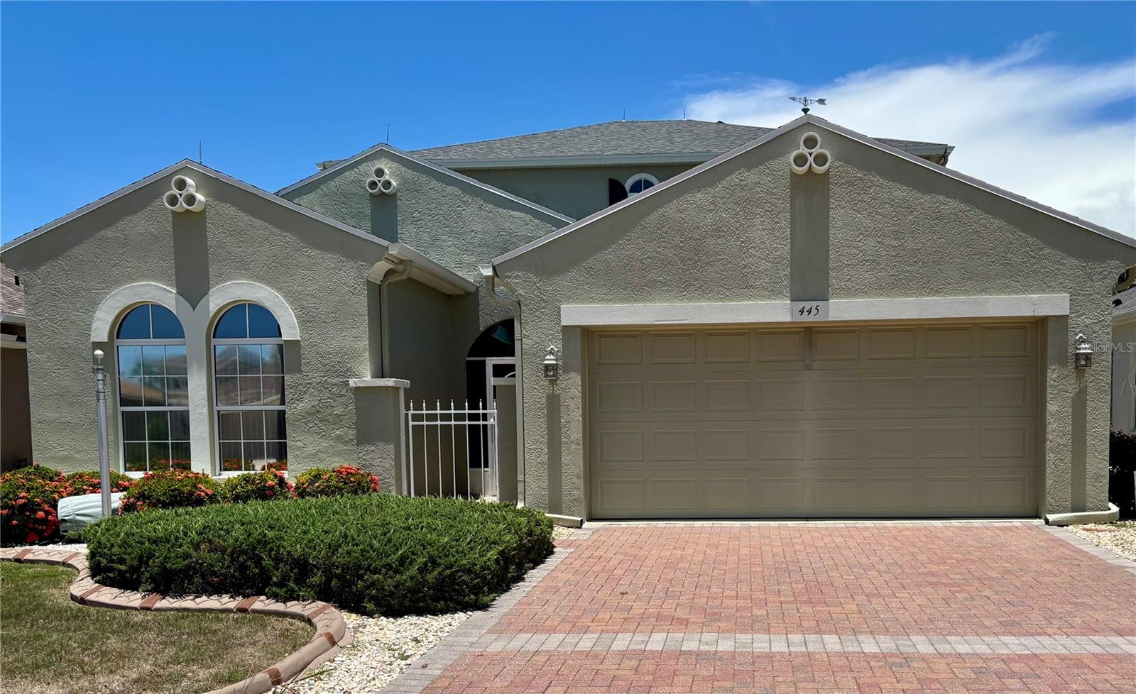 SUN CITY CENTER UNIT 264 PH - Residential