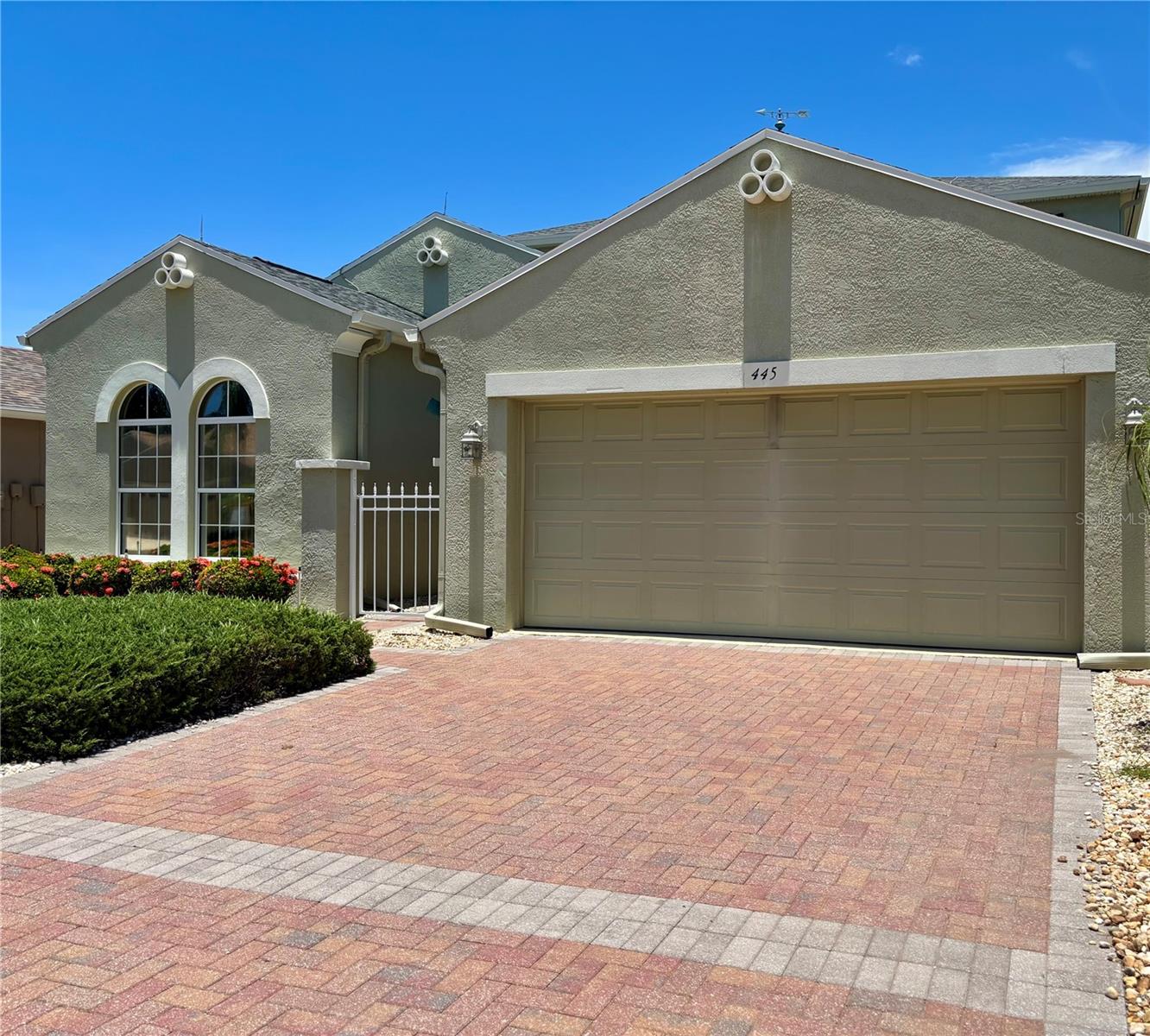 SUN CITY CENTER UNIT 264 PH - Residential