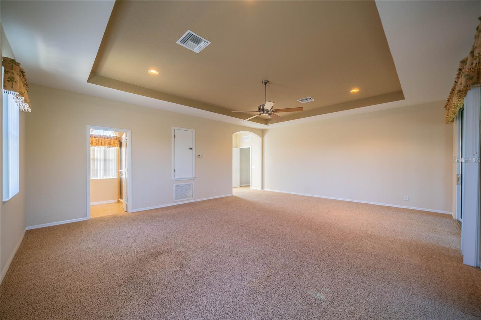 SUN CITY CENTER UNIT 264 PH - Residential