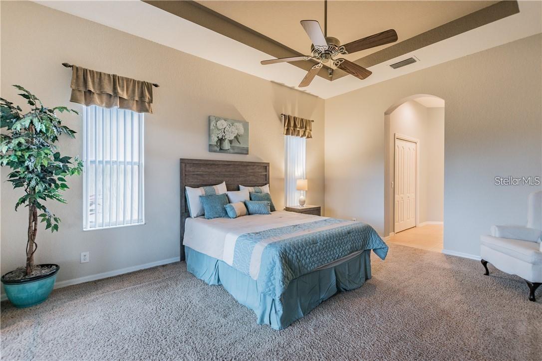 SUN CITY CENTER UNIT 264 PH - Residential