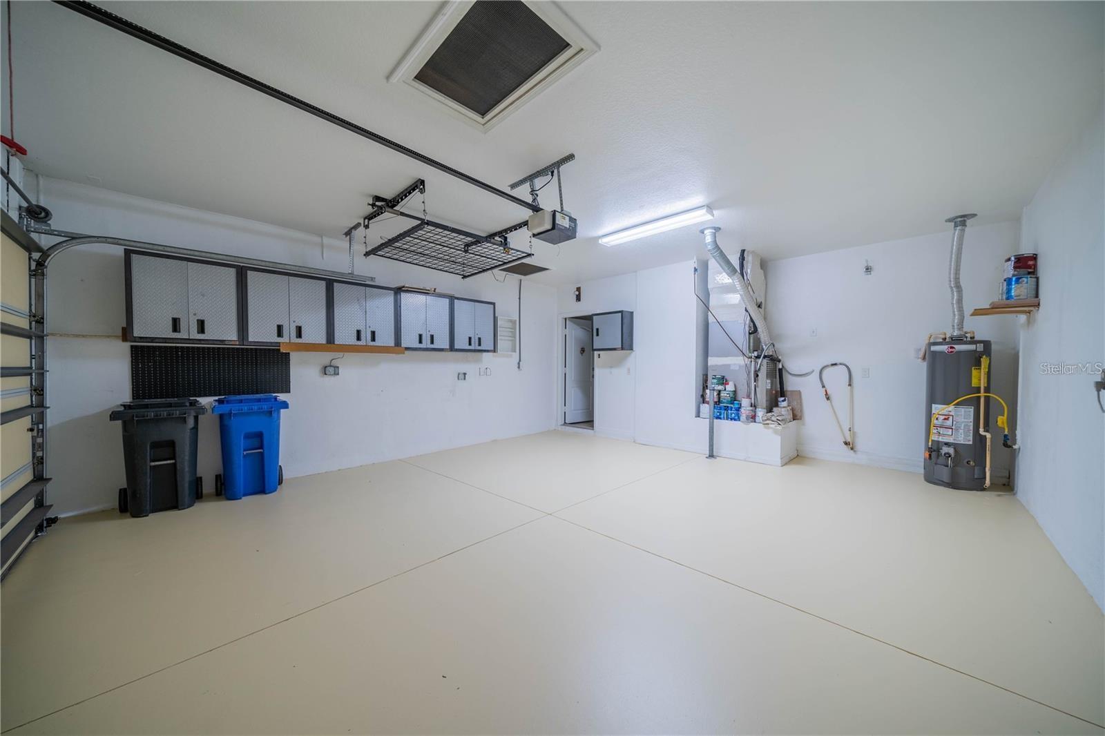 SUN CITY CENTER UNIT 264 PH - Residential