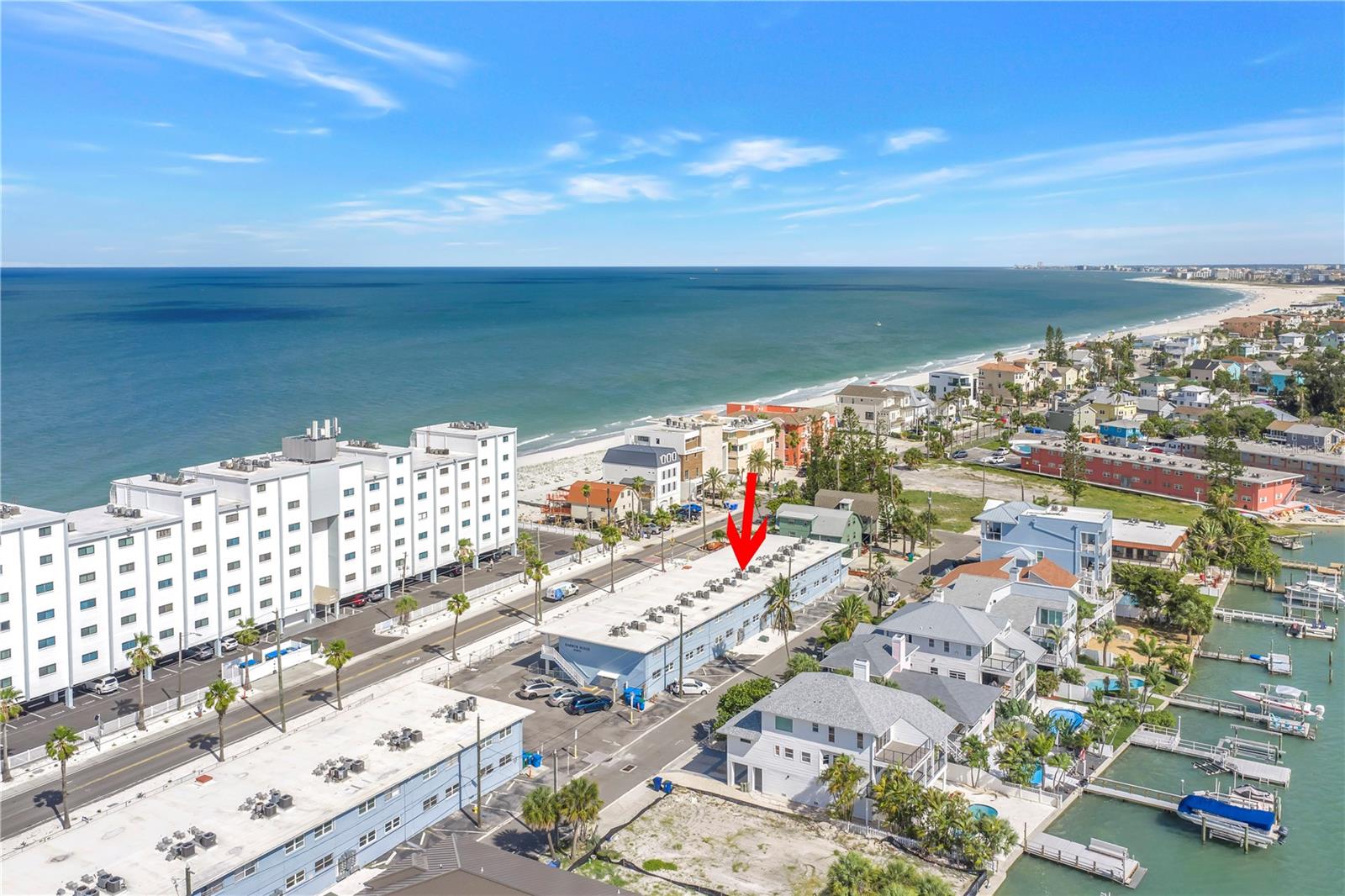 HARBOR HOUSE CONDOS - Residential