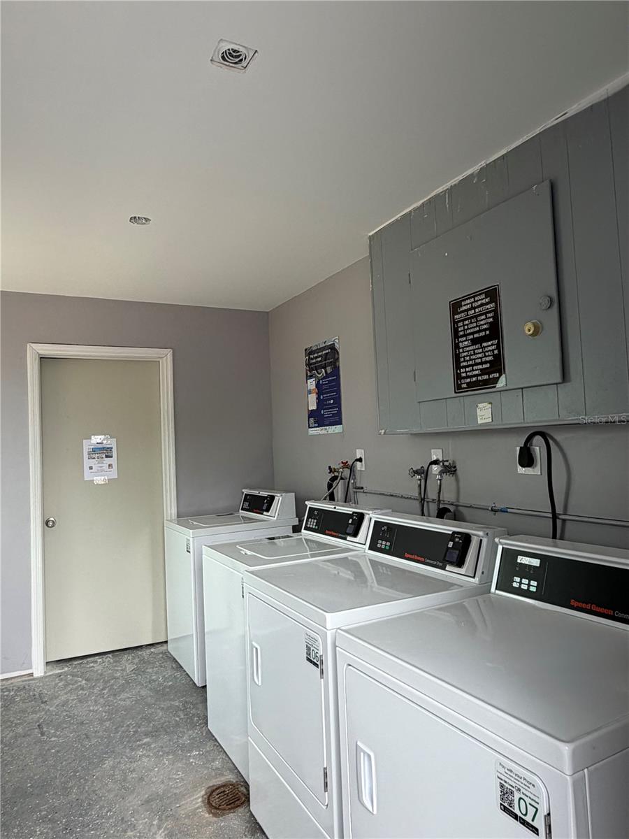 HARBOR HOUSE CONDOS - Residential