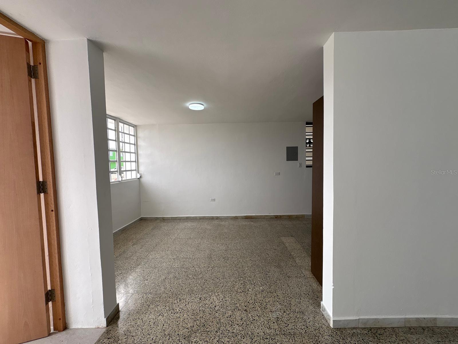 JARDINES DE COUNTRY CLUB - Residential