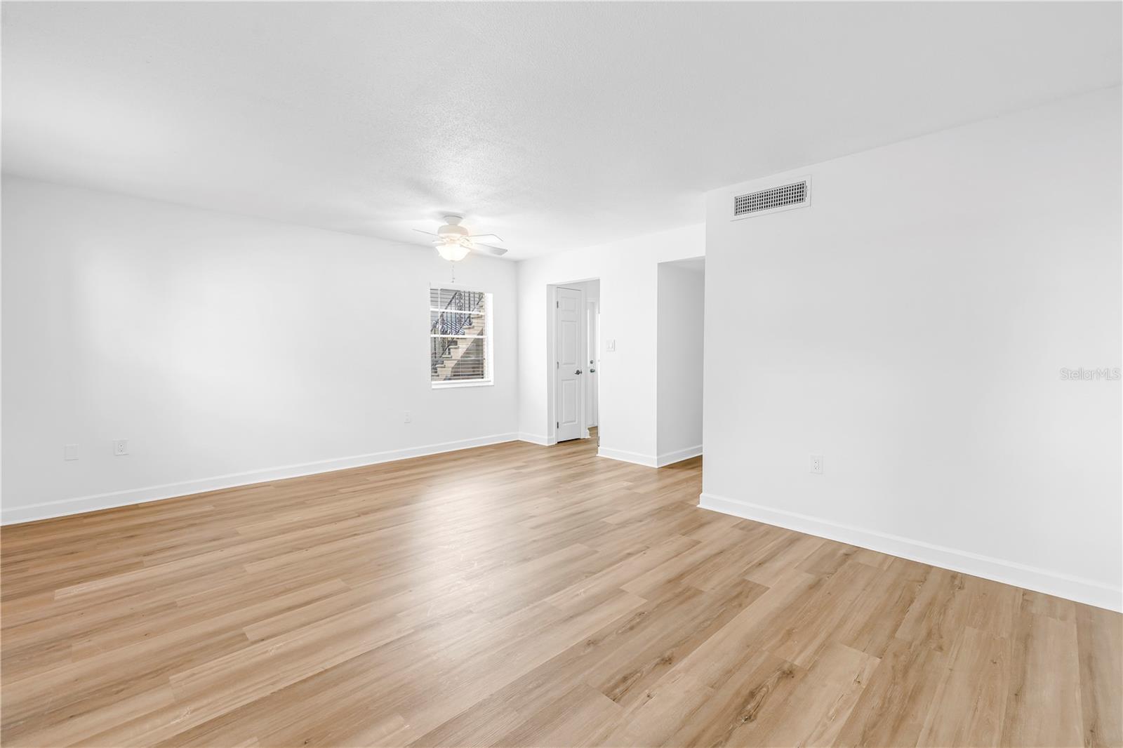 LES CHATEAUX CONDO - Residential