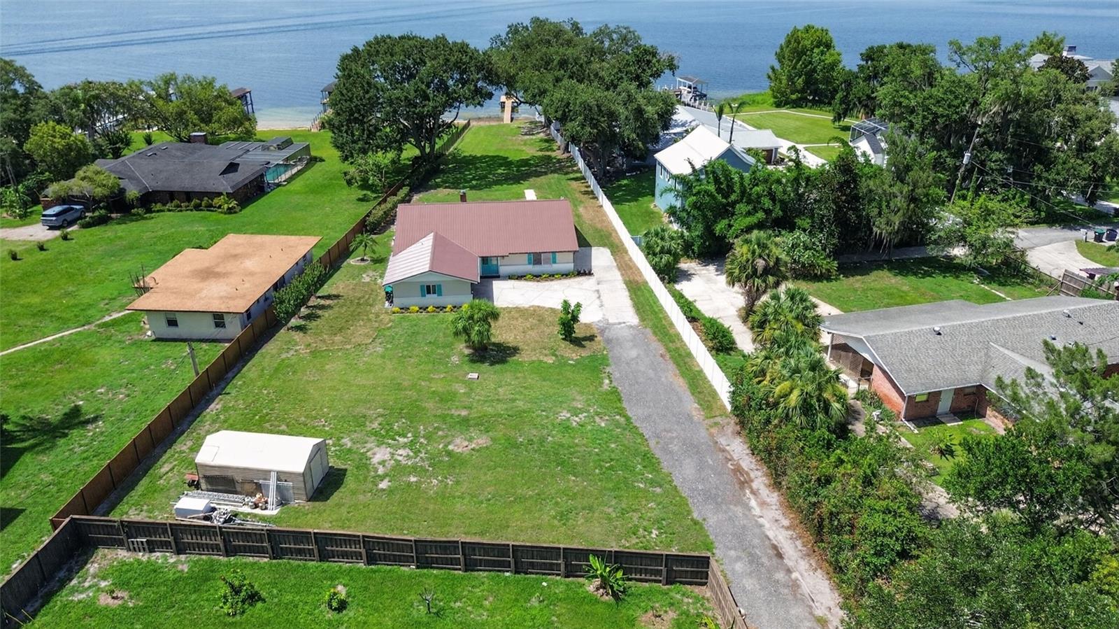 J H LIVINGSTONS SUB - Residential
