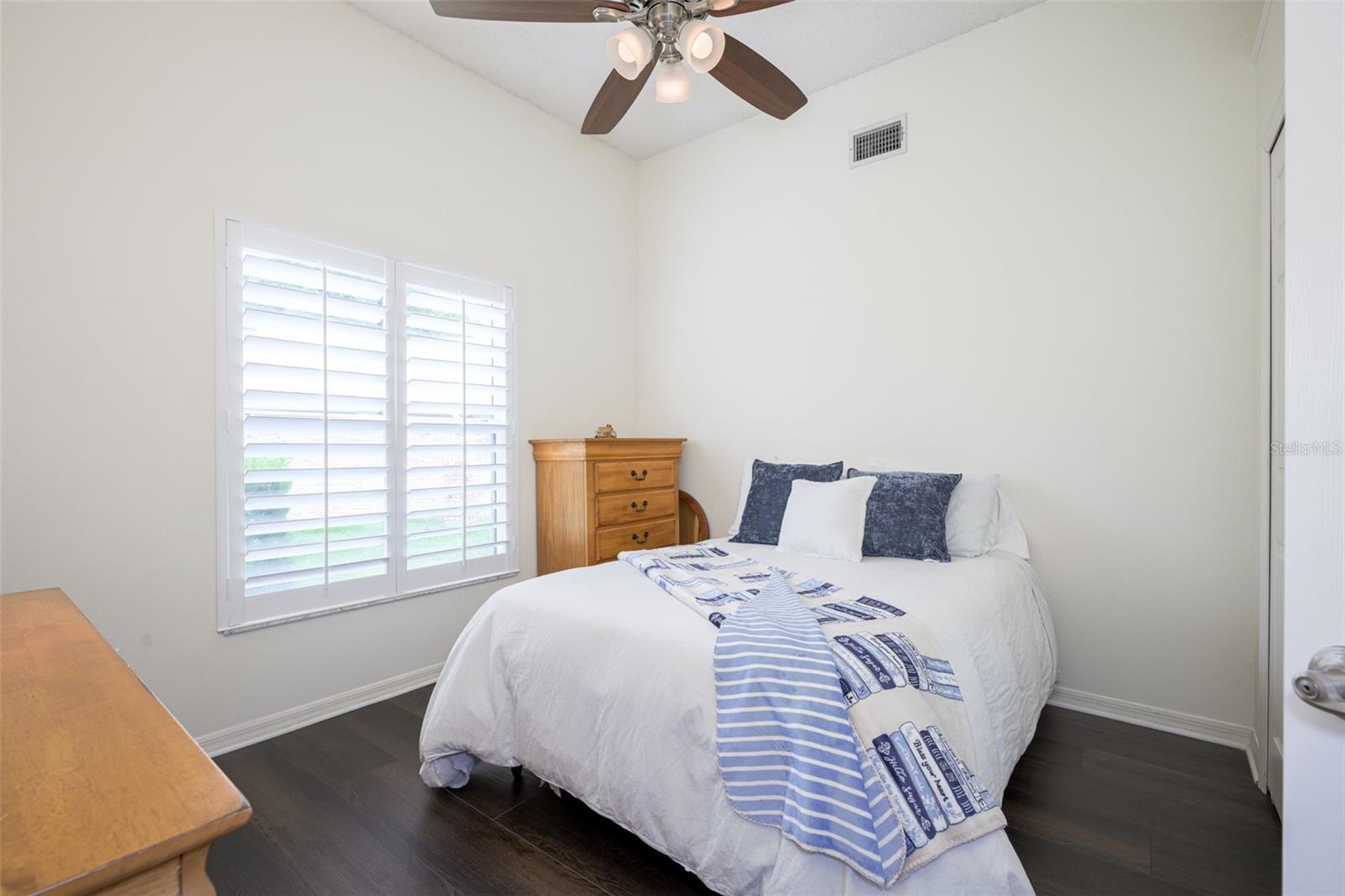 BRYAN CAVE ESTATES - Residential