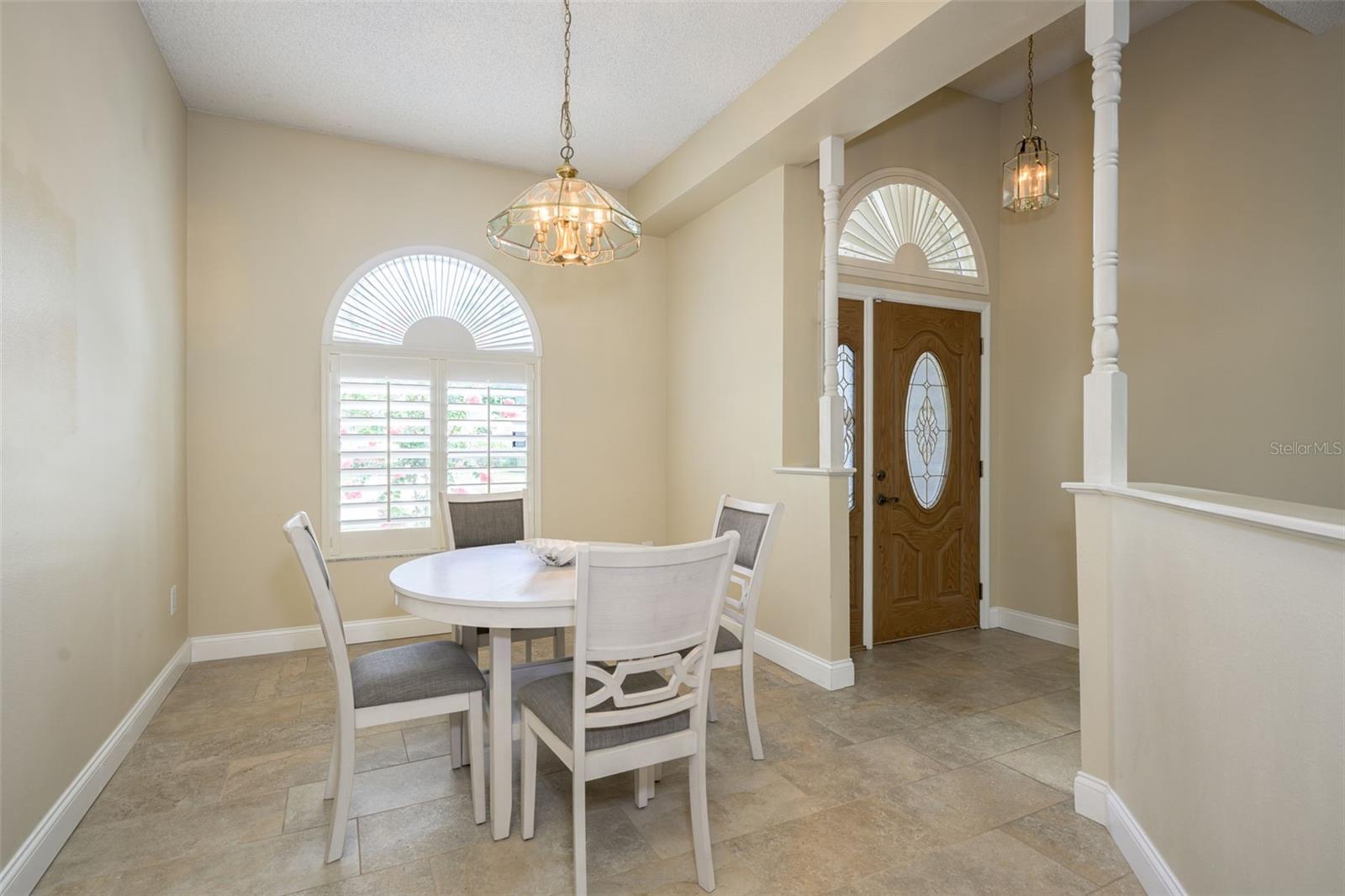 BRYAN CAVE ESTATES - Residential