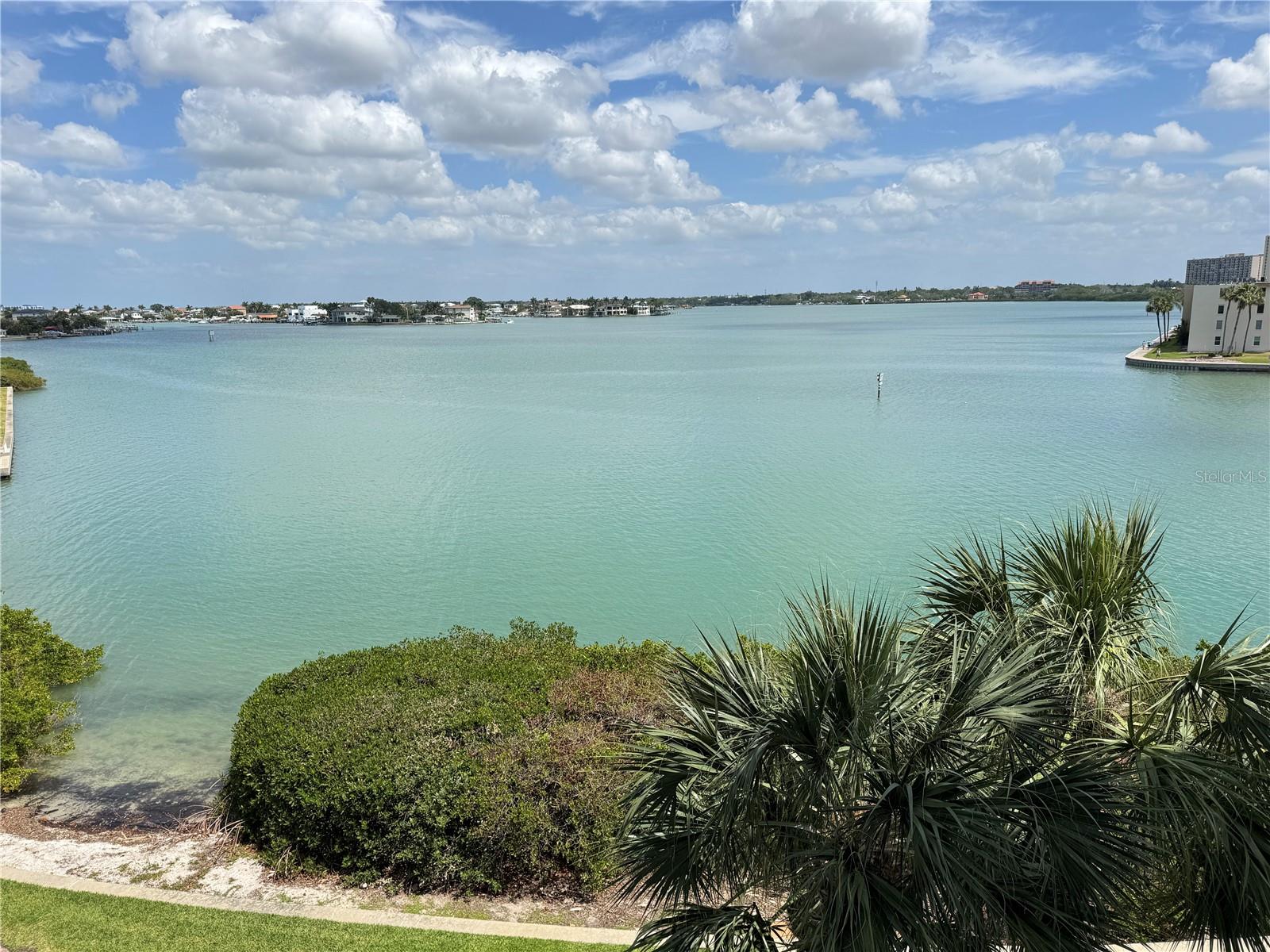 HARBOURSIDE CONDO - Residential