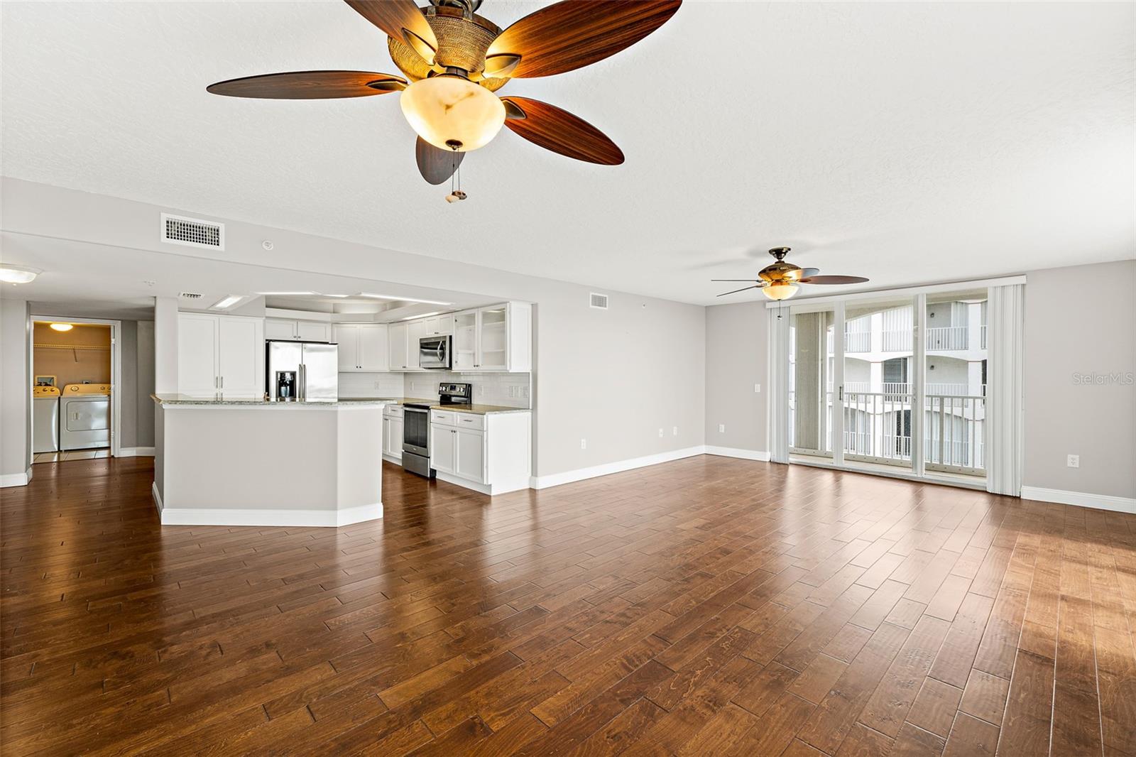 HARBOR DEL RIO CONDO - Residential