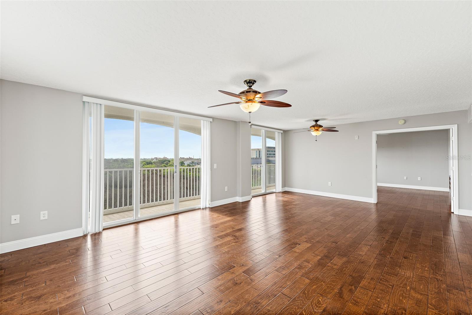 HARBOR DEL RIO CONDO - Residential