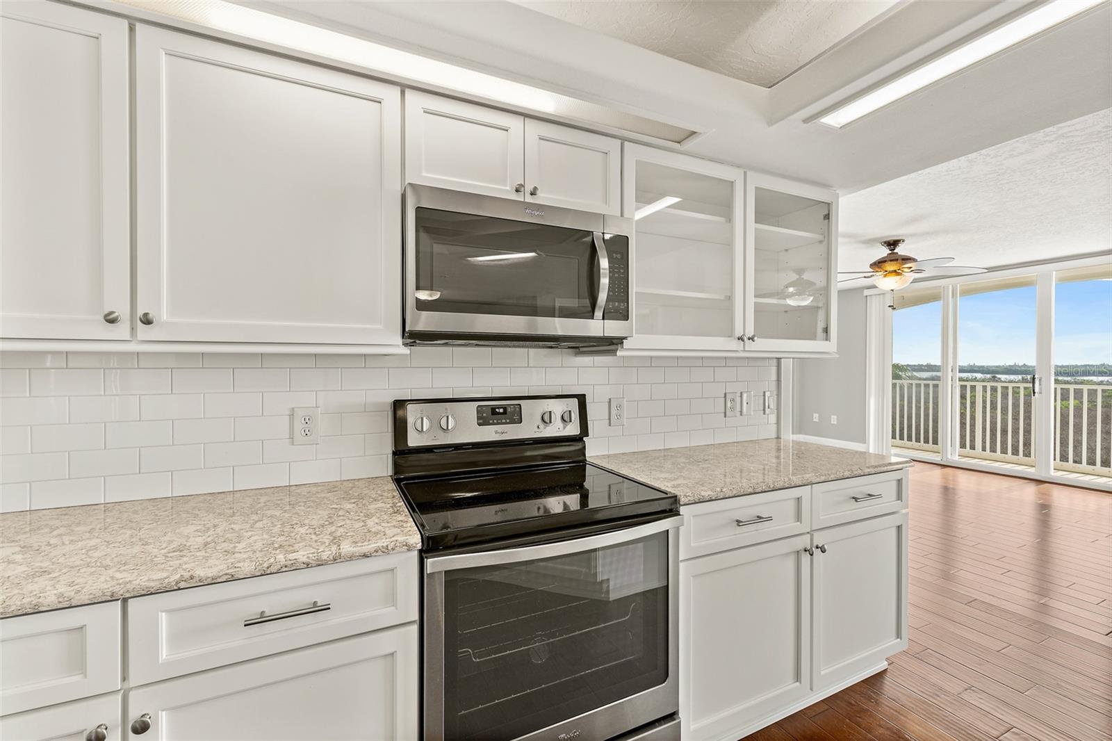 HARBOR DEL RIO CONDO - Residential