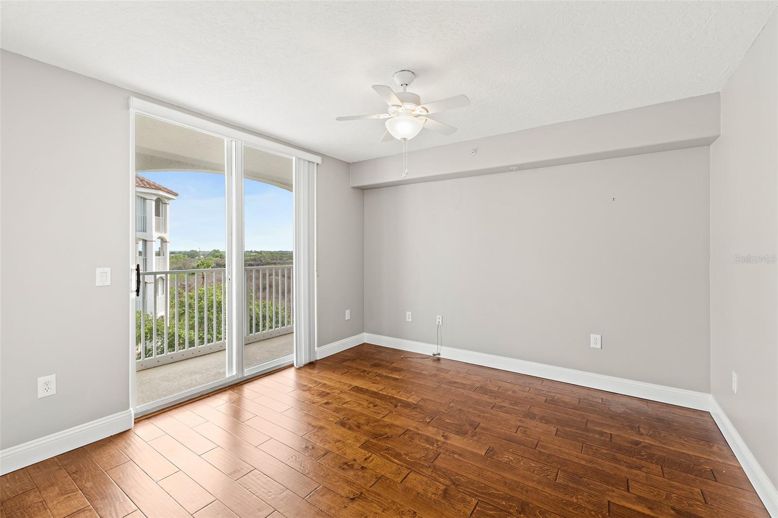 HARBOR DEL RIO CONDO - Residential