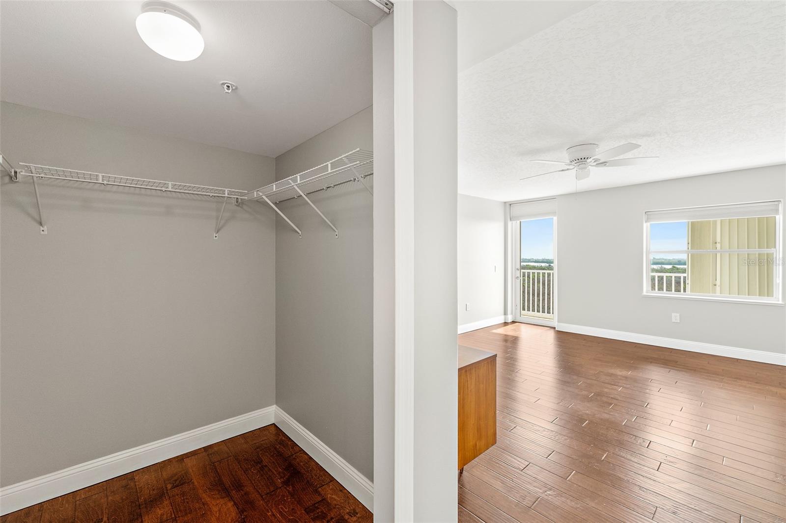 HARBOR DEL RIO CONDO - Residential