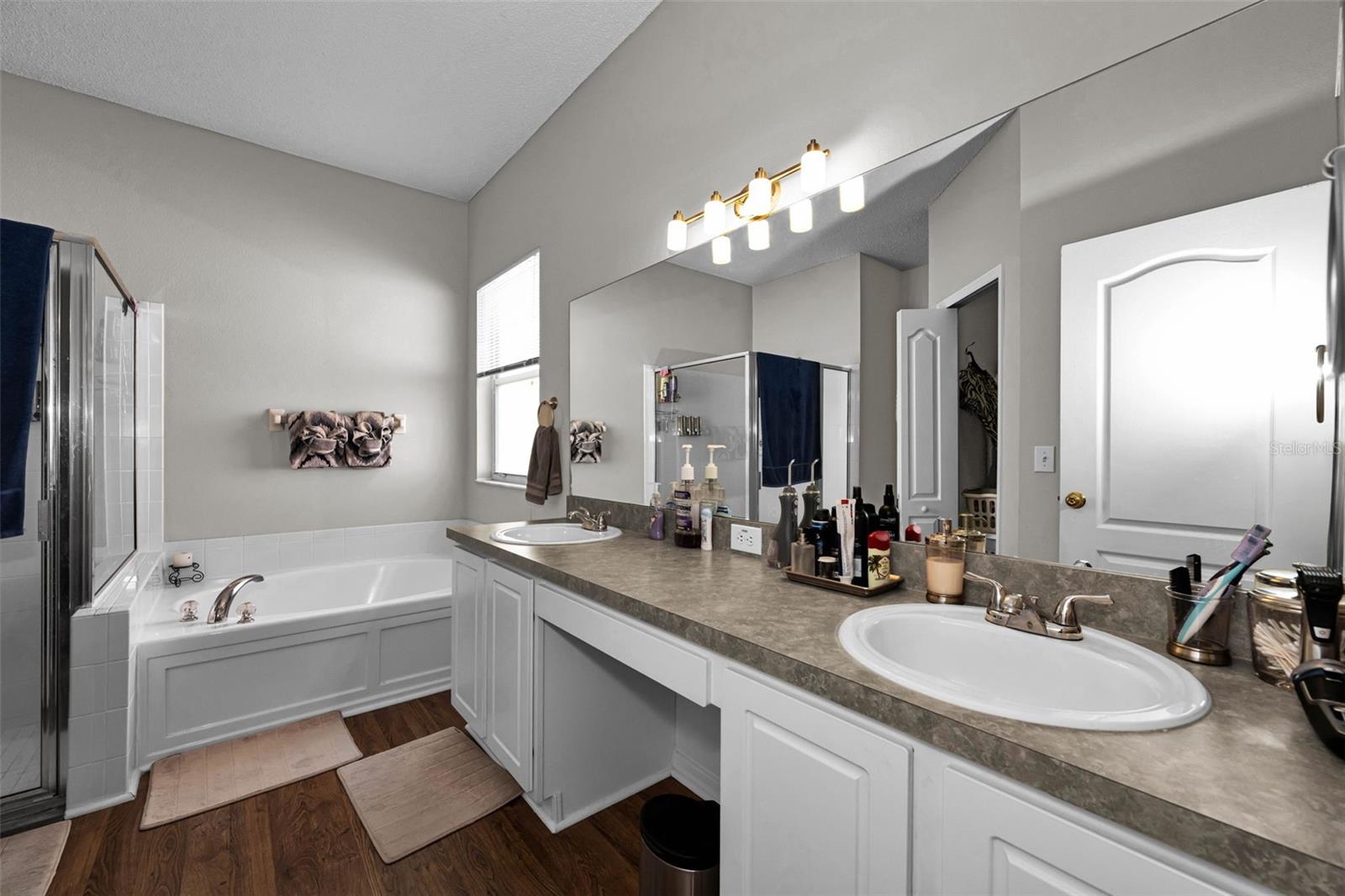 FOX WOOD PH 02 - Residential