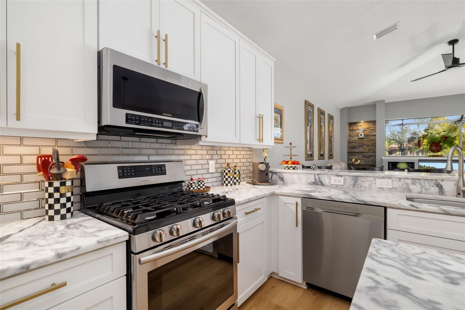GREENBROOK VILLAGE - Residential