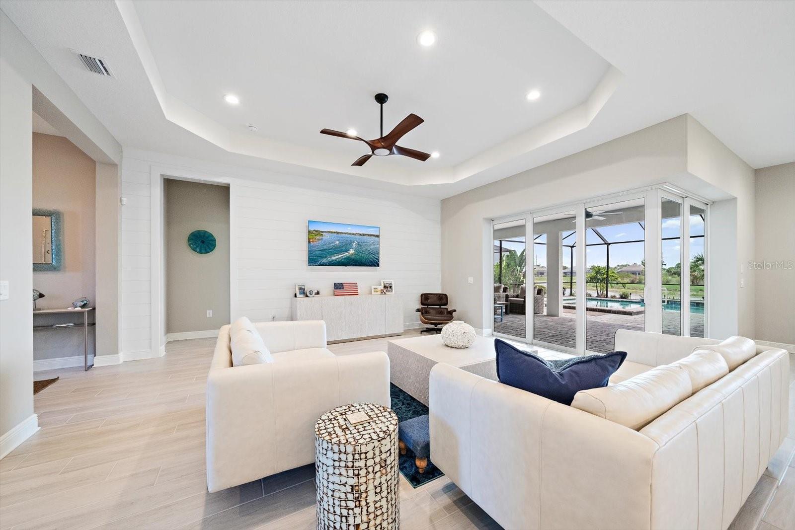 BOCA ROYALE - Residential