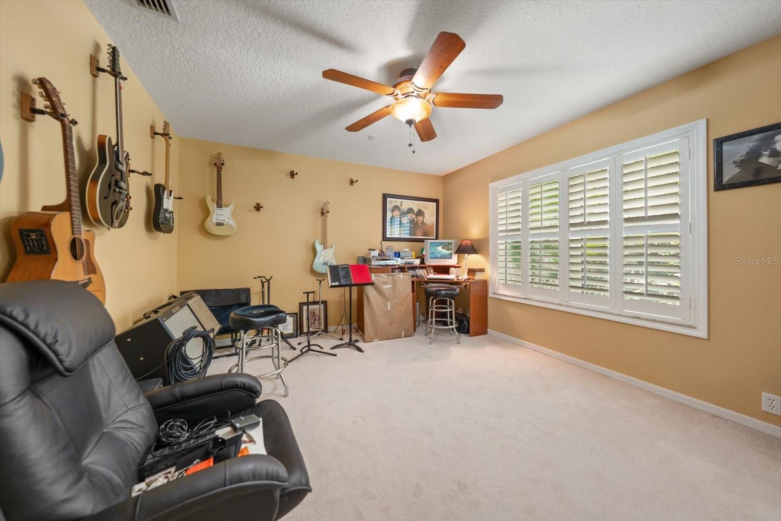 CARLYLE - Residential