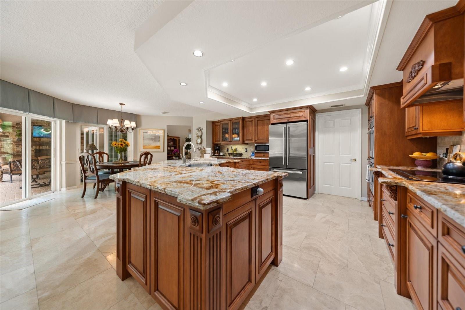 CARLYLE - Residential