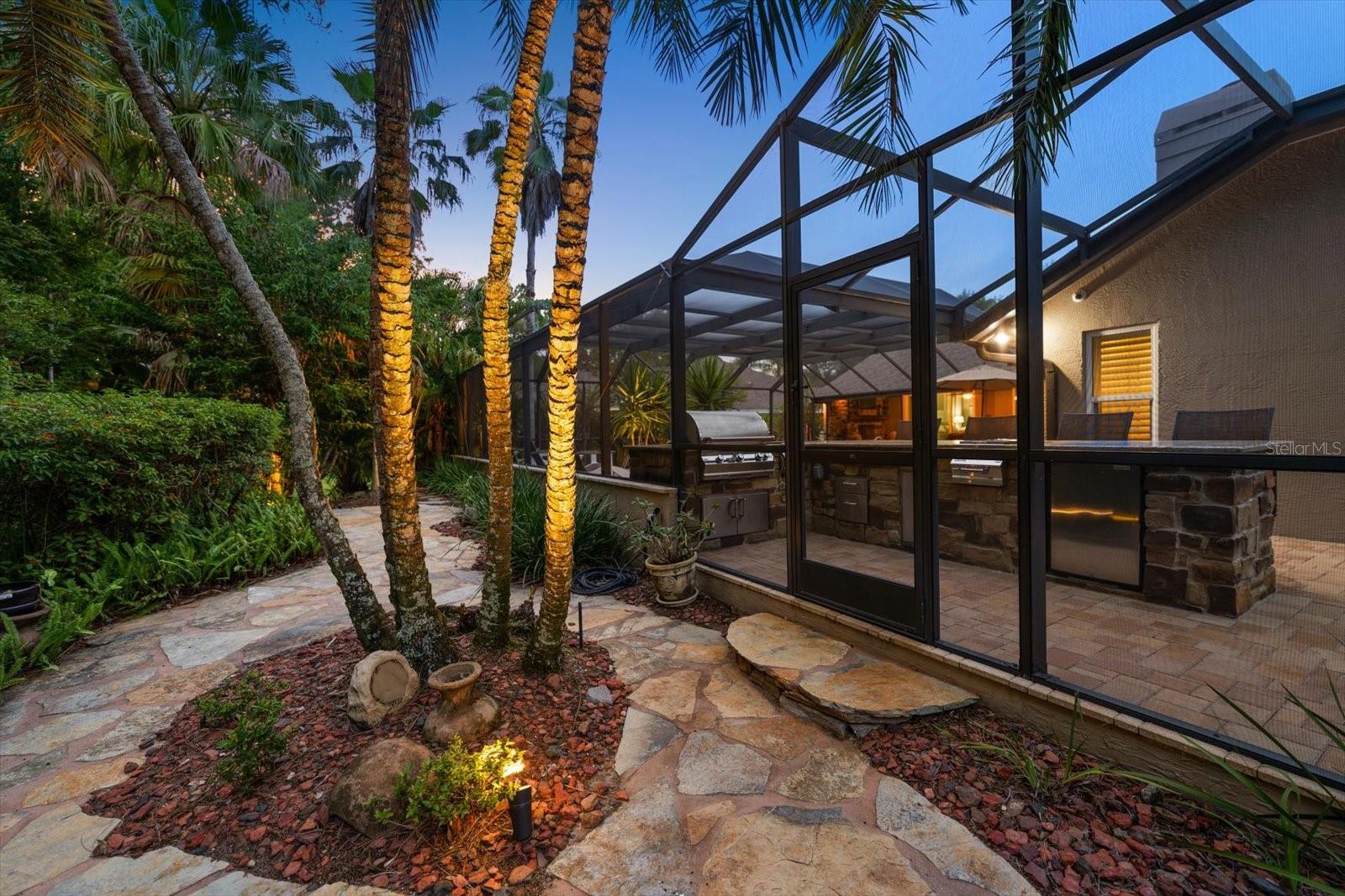 CARLYLE - Residential