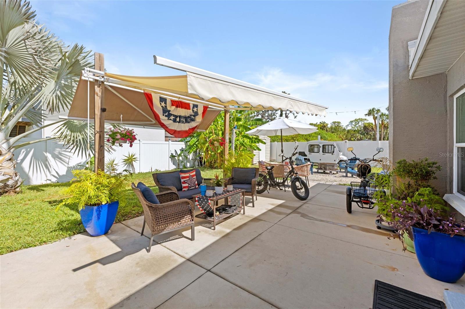 GULF COAST RET UNT 1 - Residential