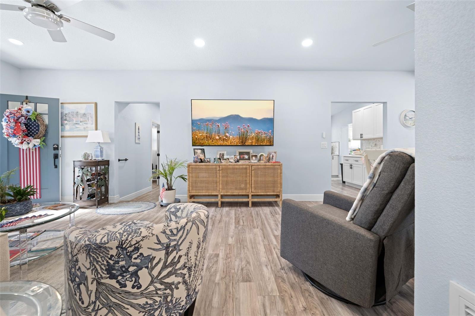 GULF COAST RET UNT 1 - Residential