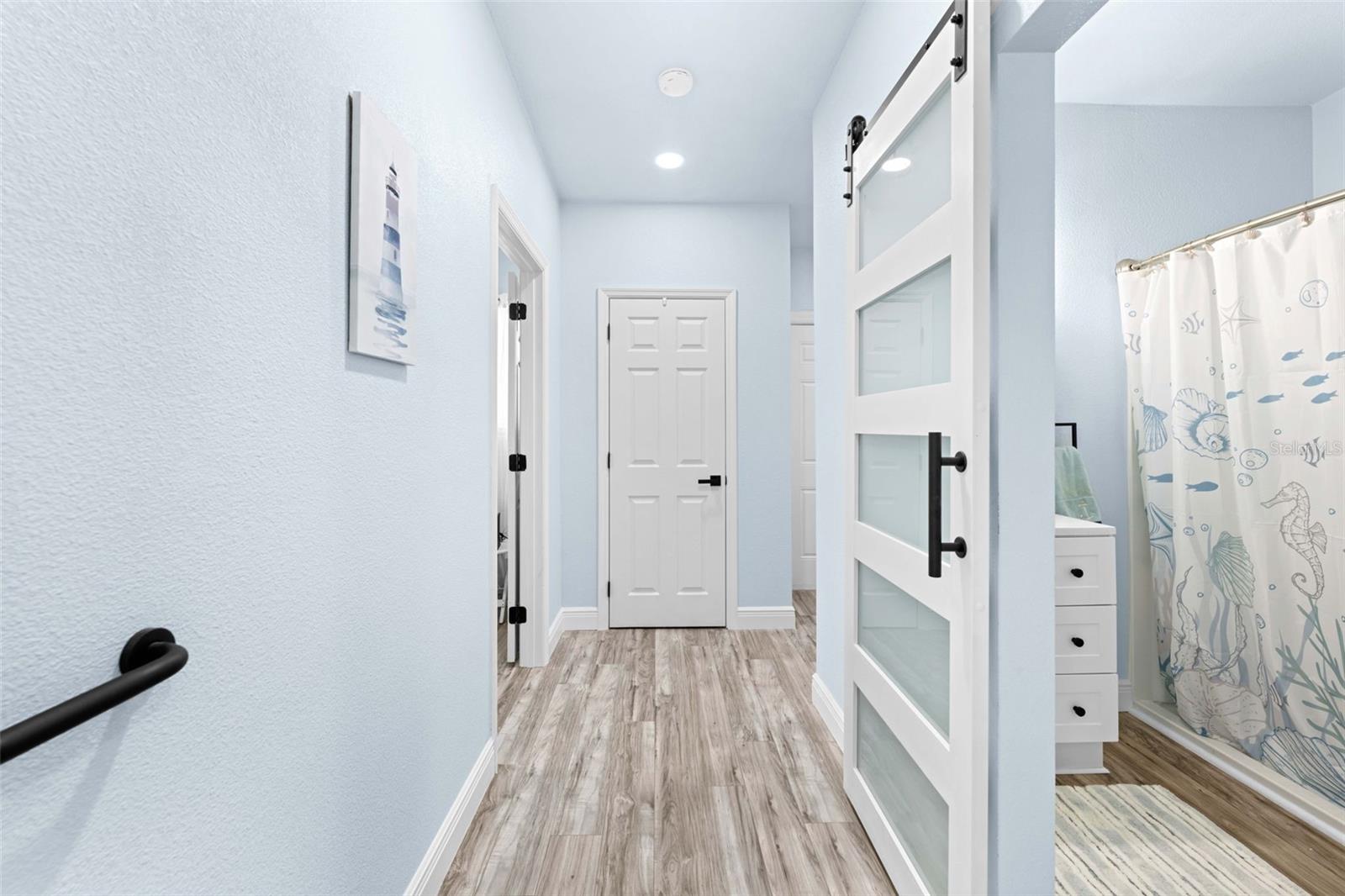 GULF COAST RET UNT 1 - Residential