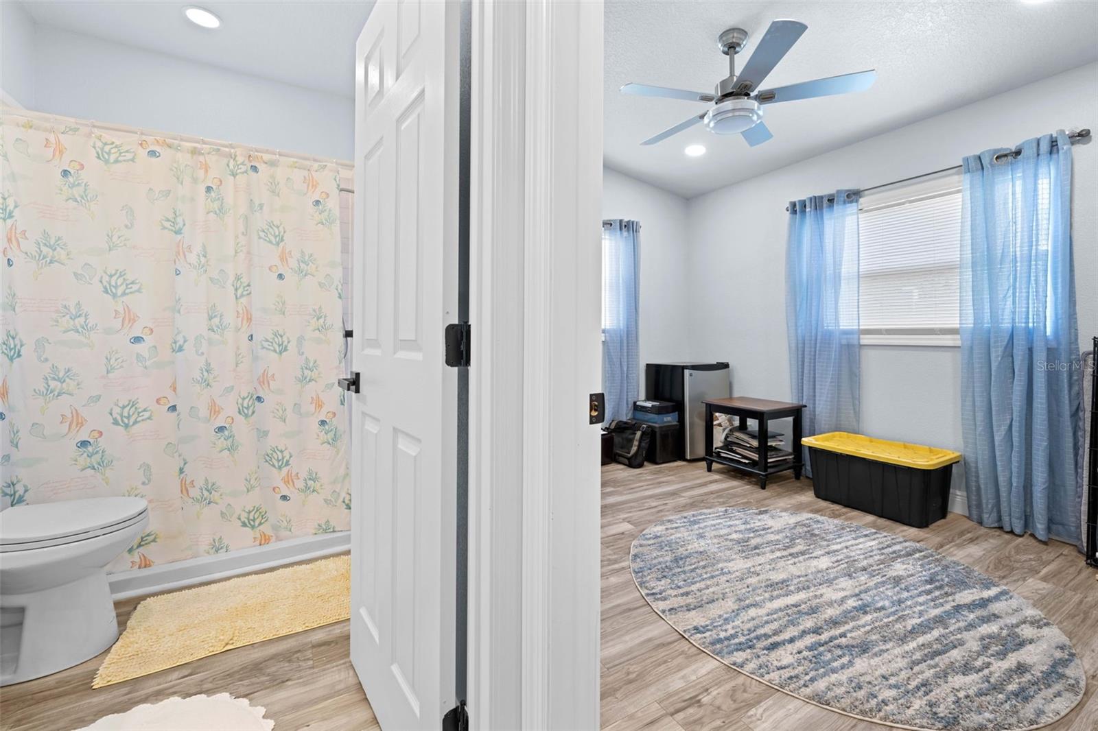 GULF COAST RET UNT 1 - Residential