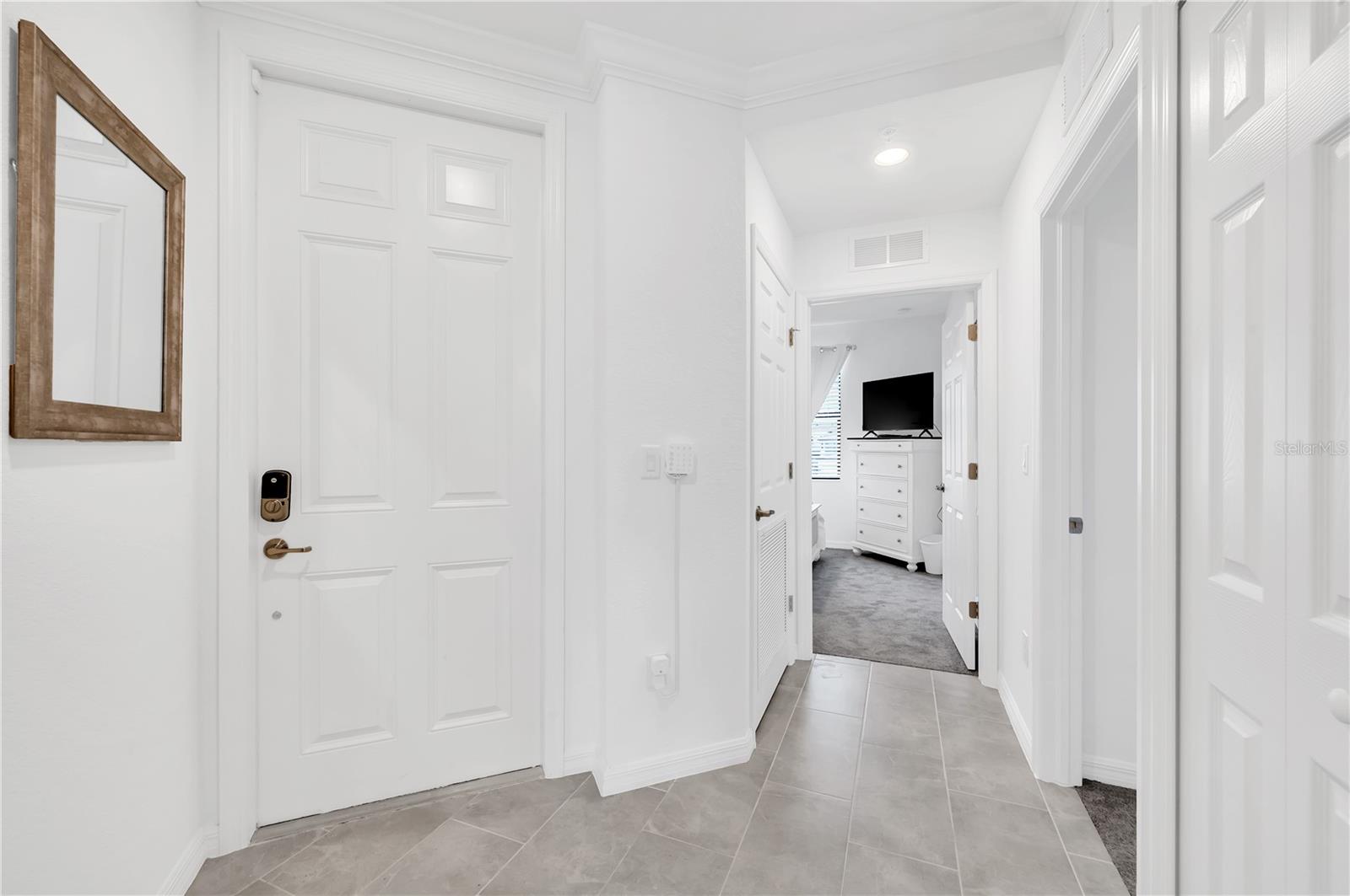 LAKEWOOD NATIONAL - Residential Lease