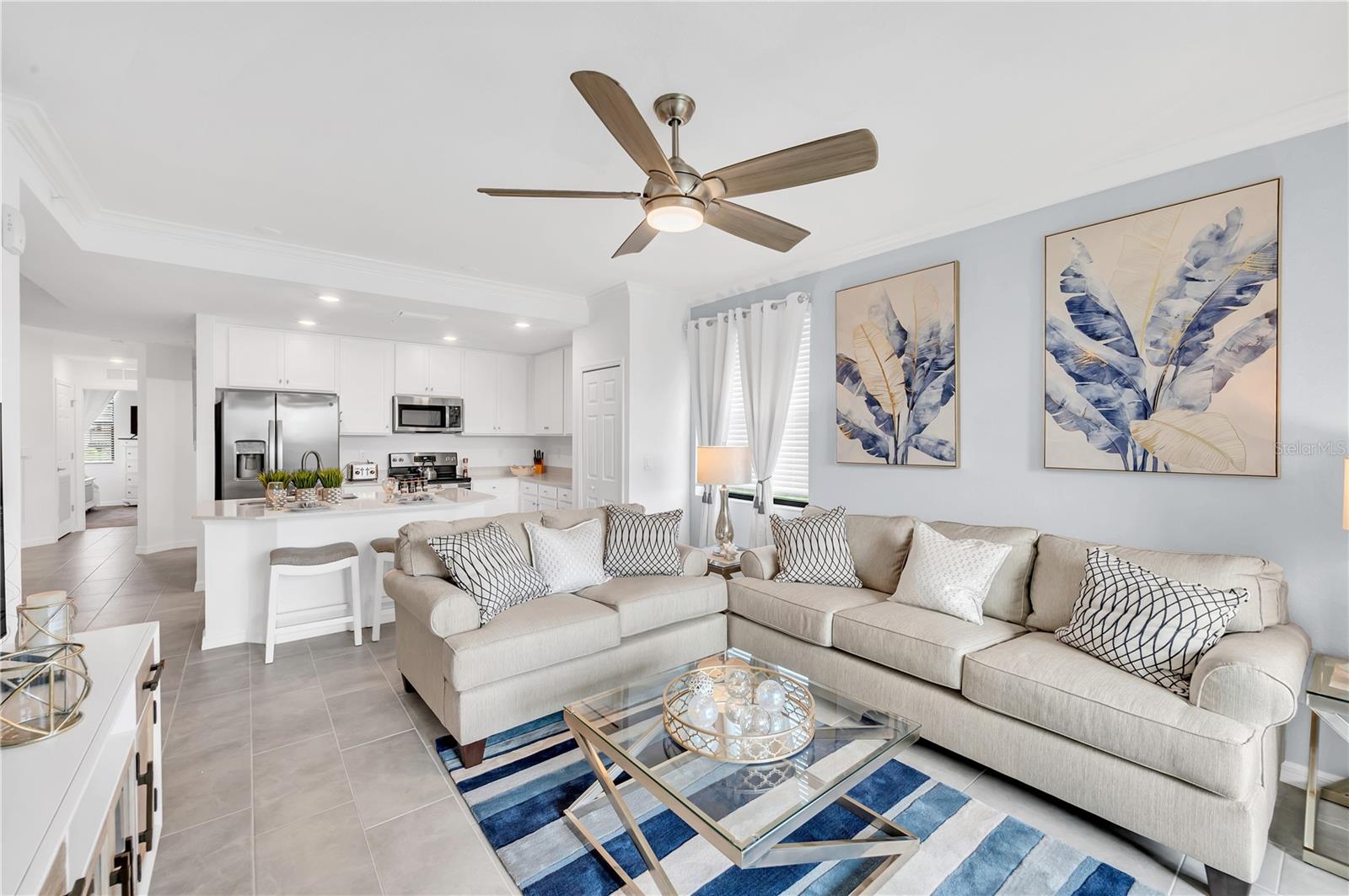 LAKEWOOD NATIONAL - Residential Lease